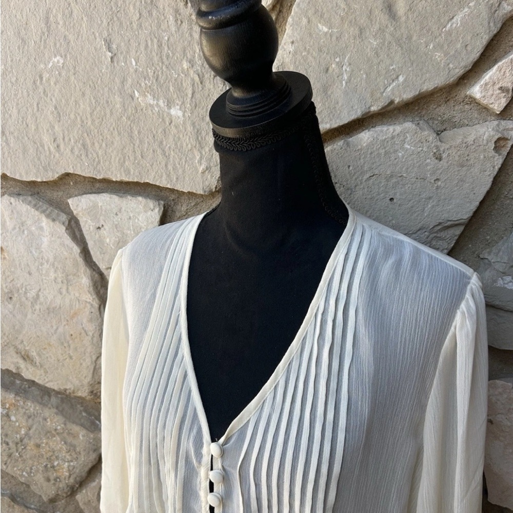 BFA Classics 6 Button Crochet Lace Topper Cardigan Medium Ivory Chiffon EC‎ - Picture 8 of 13